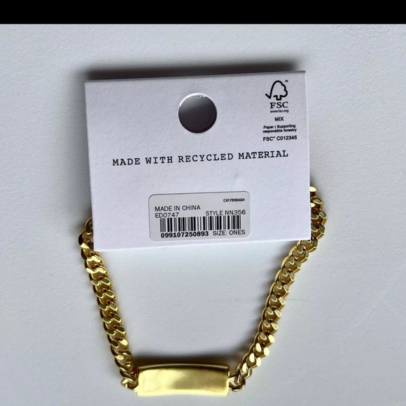 ❤️Madewell Gold Bar Bracelet❤️ Curb link - Picture 6 of 9
